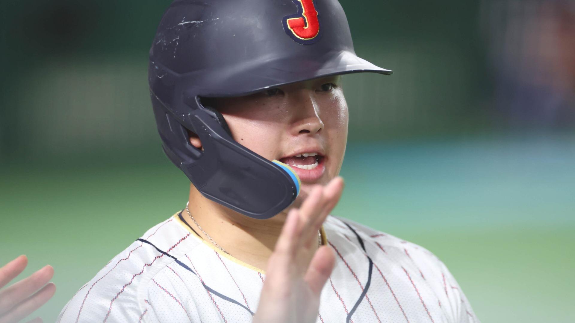 エポック ワン【村上宗隆】日本新記録となるシーズン12度目の1試合複数本塁打 エポック ワン【村上宗隆】日本新記録となるシーズン12度目の1
