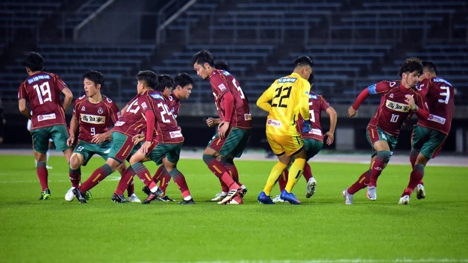 天皇杯 地域代表 のラスト１枠をめぐって 3回戦 高知ユナイテッドsc Vs Fc徳島 宇都宮徹壱 個人 Yahoo ニュース