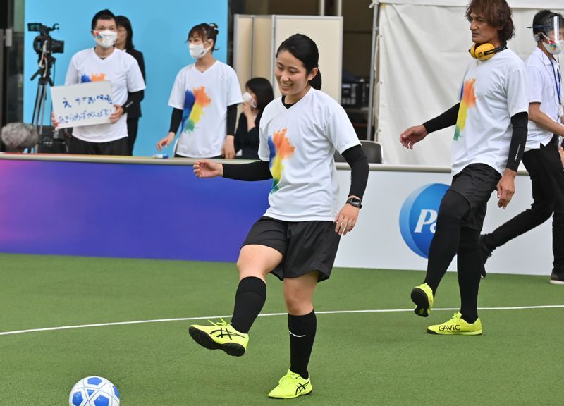 元日本代表が ボールにさわれない 新しいサッカーの魅力と可能性 若林朋子 個人 Yahoo ニュース 元日本代表が ボールにさわれない 新しいサッカーの魅力と可能性 若林朋子 個人 Yahoo ニュース