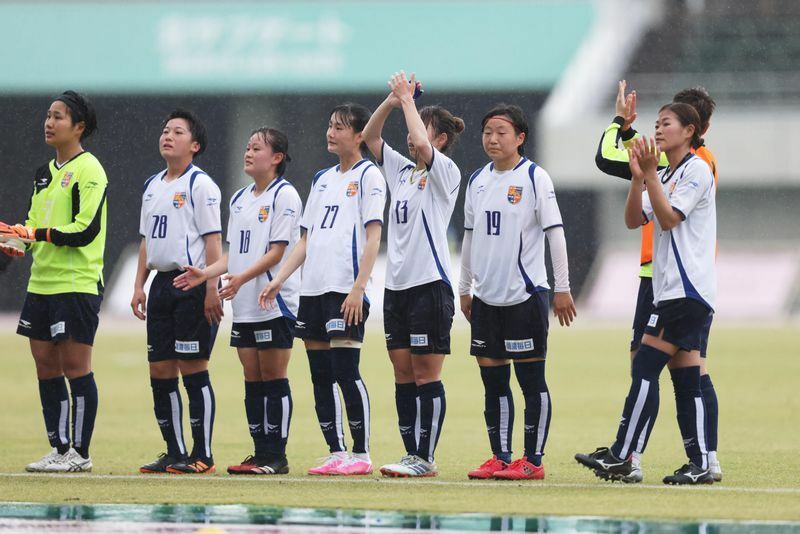 国内初の女子プロサッカーリーグ（WEリーグ）のプレシーズンマッチ