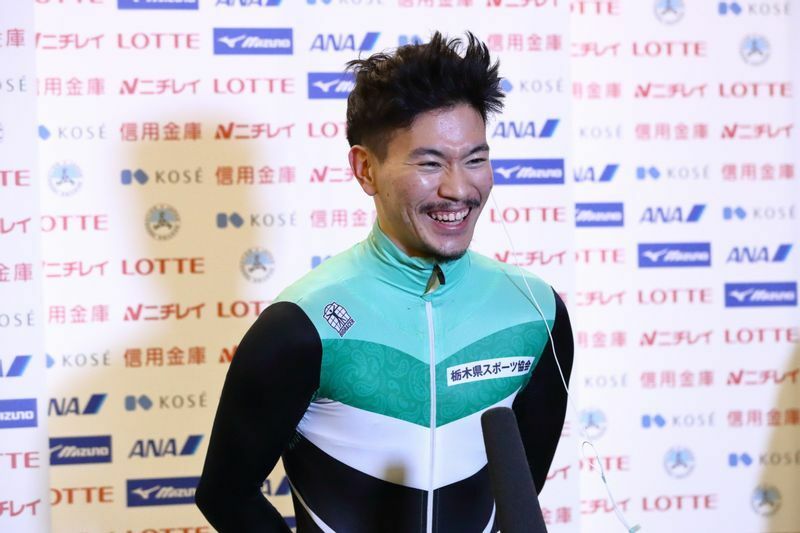 2021年ショートトラック全日本選手権男子3000mスーパーファイナルを終え、取材に応じる齋藤選手