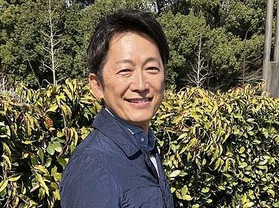 （「TOP CONNECT株式会社」代表取締役の内田雅章氏）