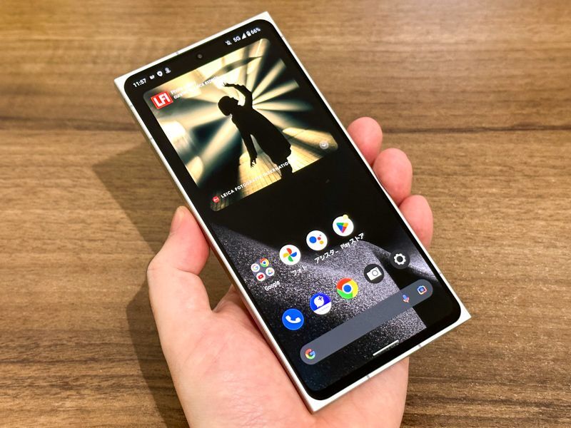 22万円のスマホ ライカ「Leitz Phone 2」は誰向けなのか(山口 22万円のスマホ ライカ「Leitz Phone 2」は誰向けなのか(山口