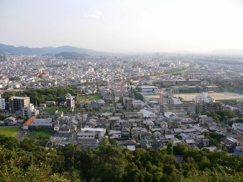 松ヶ崎東山の「法」からの眺め。現在は立入禁止となっている