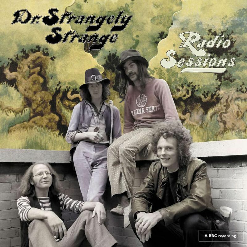 Dr. Strangely Strange『Radio Sessions』ジャケット（Think Like A Key Music ／2022年10月発売予定）