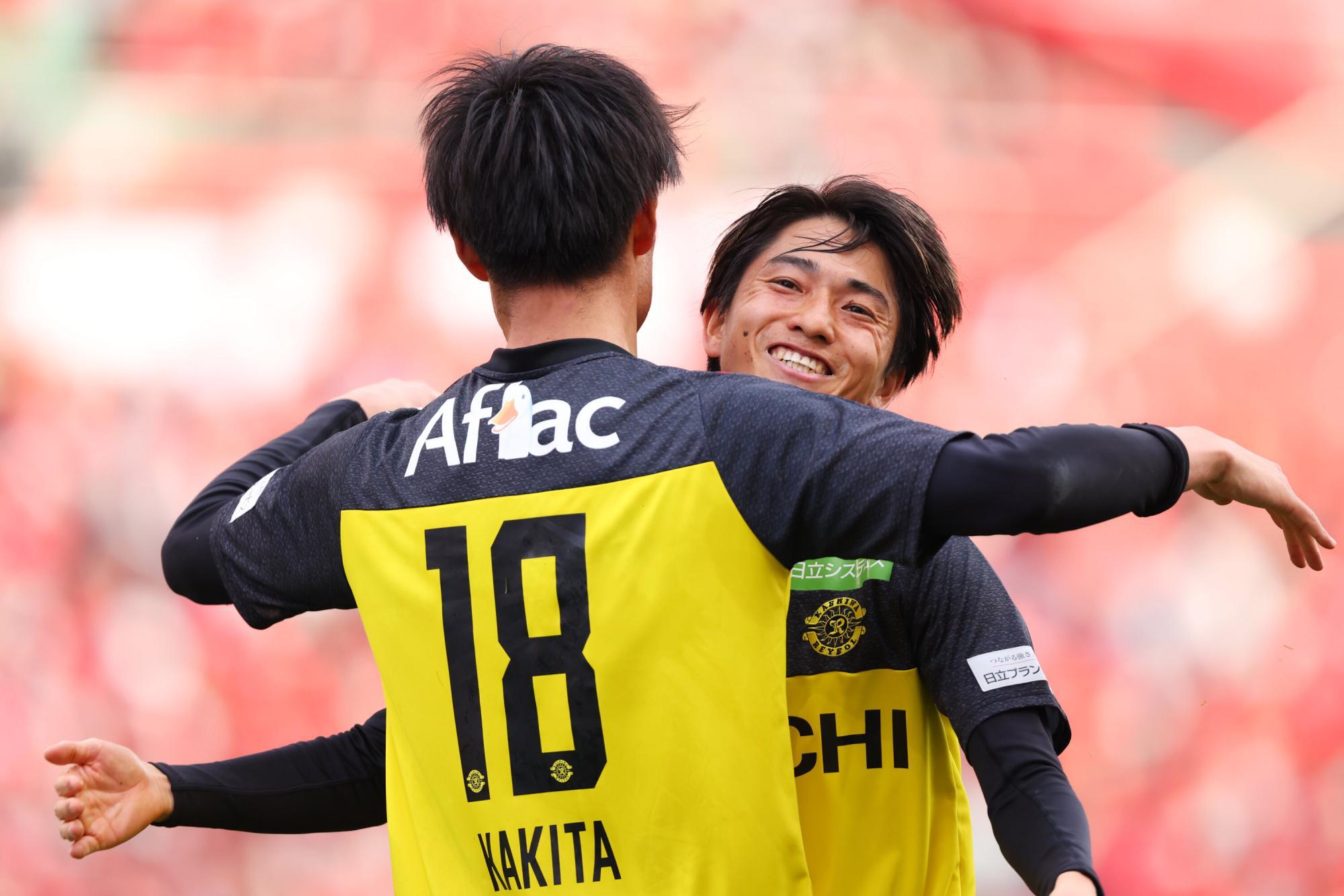 柏レイソル 小泉選手 ユニフォーム L 柏レイソル 小泉選手 ユニフォーム L Amazon.co.jp: [EESDCOS