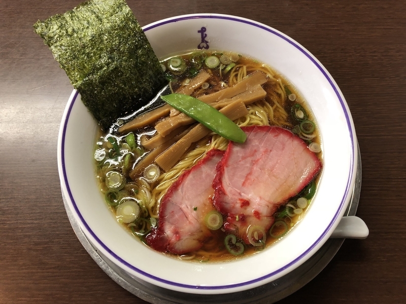 『たいめいけん』（日本橋）では洋食店で出た端材をスープに使用したラーメンを提供している。