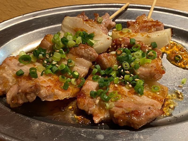 ラーメン好きが多い福岡だからこそ、締めのラーメンにも手が抜けない。