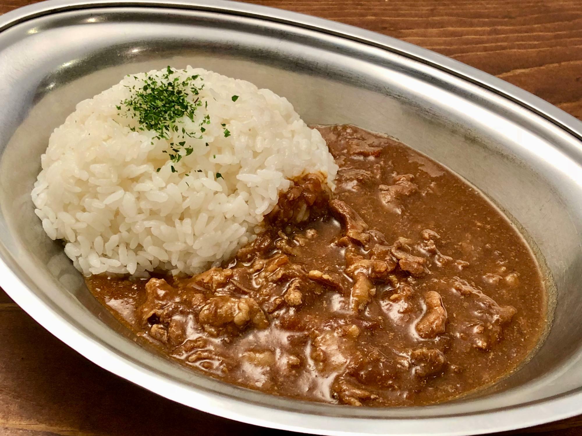 日本のカレーはイギリス経由で伝わってきた。