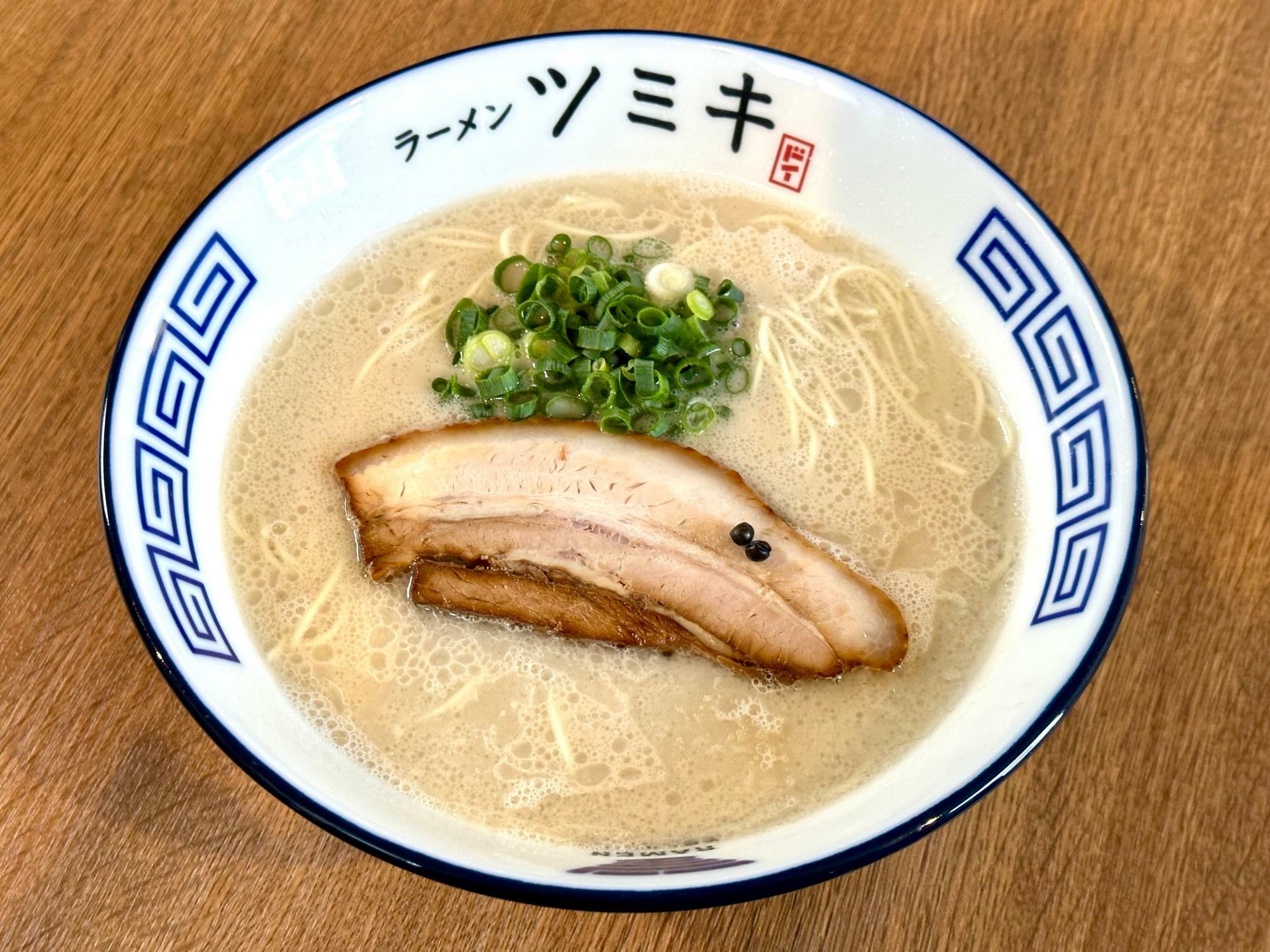 『ラーメンツミキ』の『ツミキ豚骨』。