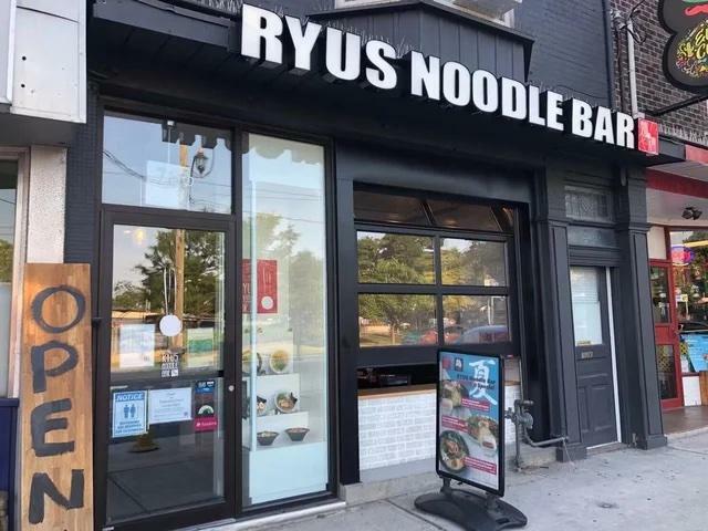 カナダ・トロントの『RYUS NOODLE BAR』（画像：RYUS NOODLE BAR）。