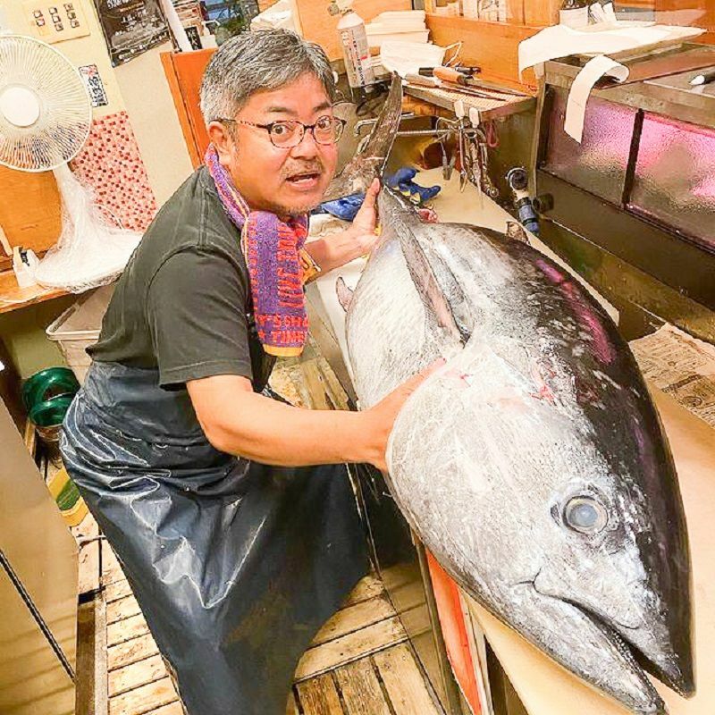 「釣りが好きなのだから、自分で釣った魚を食べていただく店にしよう。やるならば全力で」と心に誓う（画像提供：聖護院 嵐まる）