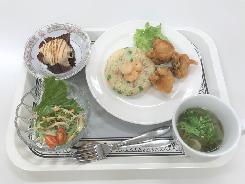 こども食堂で提供される食事例。東京・港区の「みなと子ども食堂」(みなと子ども食堂提供)